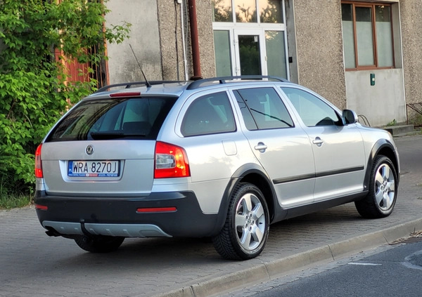 Skoda Octavia cena 30900 przebieg: 226000, rok produkcji 2010 z Pionki małe 781